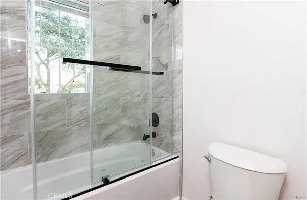$749,000 | 5502 East Los Angeles Avenue, Unit 4, Simi Valley, CA 93063
