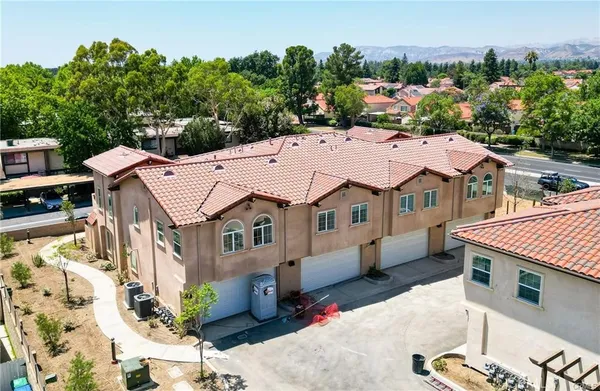 $749,000 | 5502 East Los Angeles Avenue, Unit 4, Simi Valley, CA 93063
