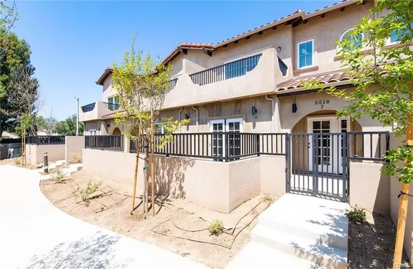$749,000 | 5502 East Los Angeles Avenue, Unit 4, Simi Valley, CA 93063