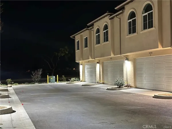 $749,000 | 5502 East Los Angeles Avenue, Unit 4, Simi Valley, CA 93063