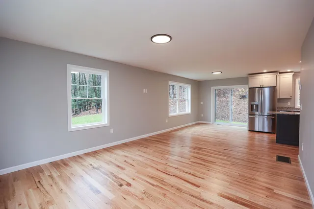 $3,000 | 231 Putnam Hill Road, Lyndeborough, NH 03082