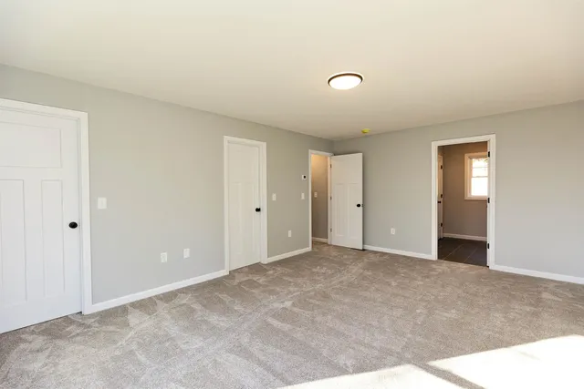 $3,000 | 231 Putnam Hill Road, Lyndeborough, NH 03082