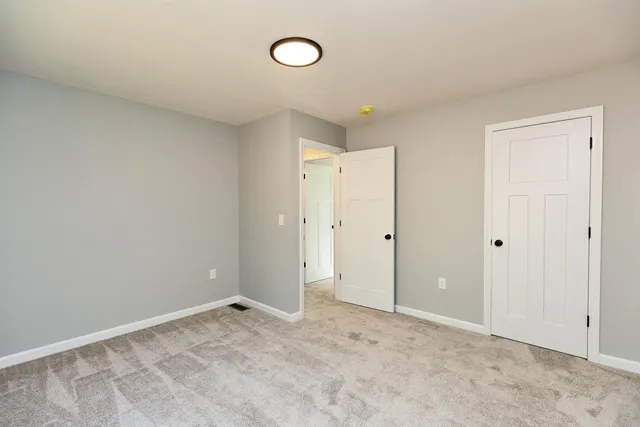 $3,000 | 231 Putnam Hill Road, Lyndeborough, NH 03082