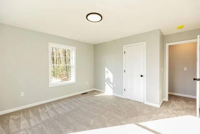 $3,000 | 231 Putnam Hill Road, Lyndeborough, NH 03082