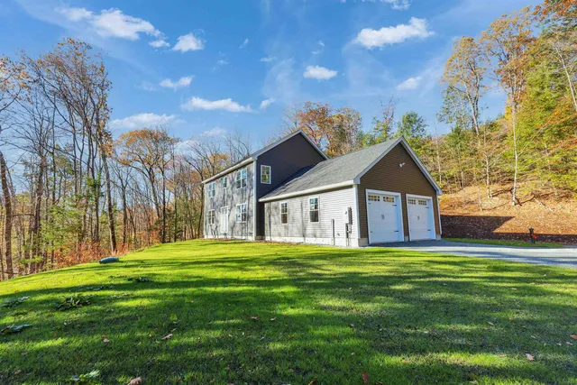 $3,000 | 231 Putnam Hill Road, Lyndeborough, NH 03082