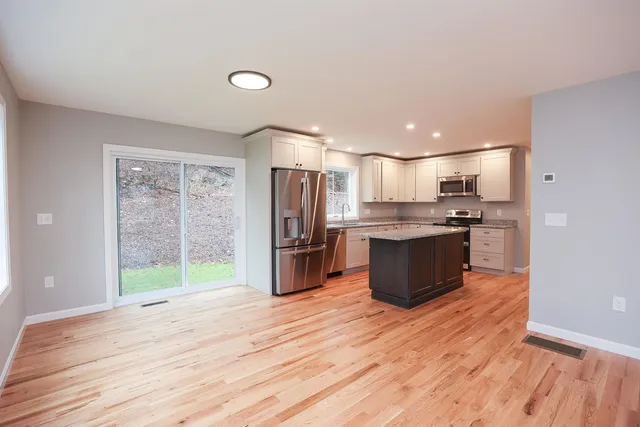 $3,000 | 231 Putnam Hill Road, Lyndeborough, NH 03082