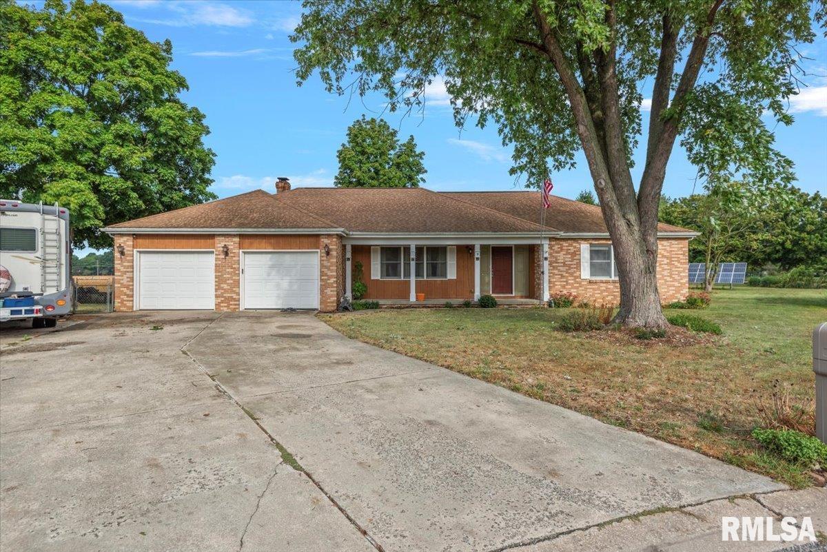 9 Acadia Court Springfield, IL 62712 - Photo 1 of 46