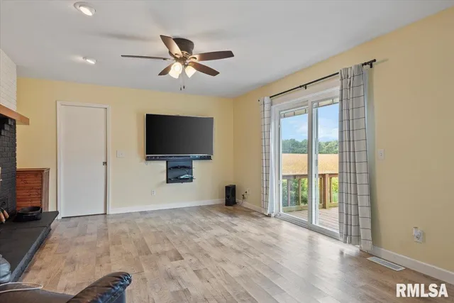 $275,000 | 9 Acadia Court, Springfield, IL 62712