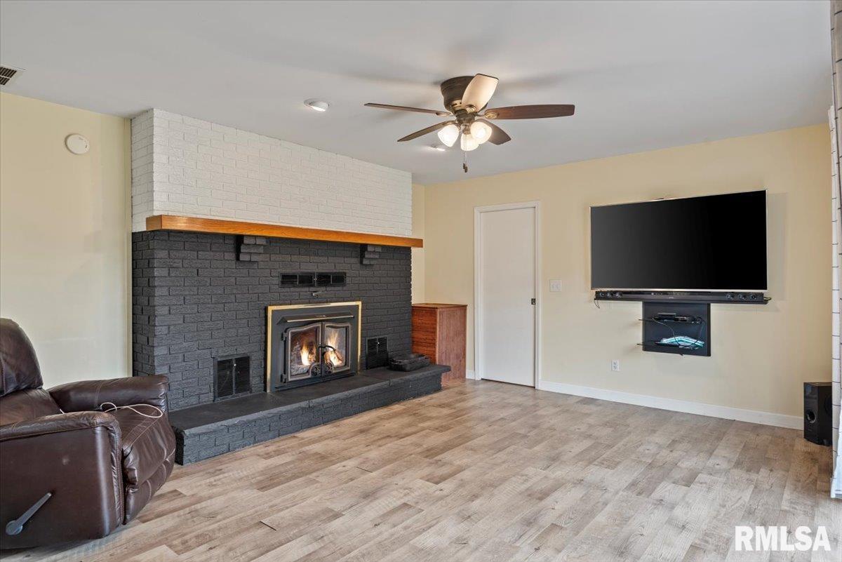 9 Acadia Court Springfield, IL 62712 - Photo 17 of 46