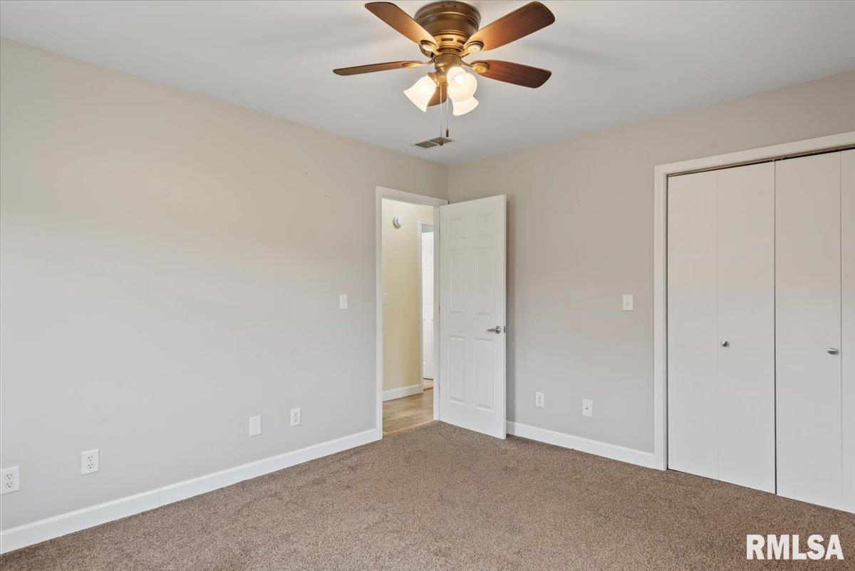 9 Acadia Court Springfield, IL 62712 - Photo 29 of 46