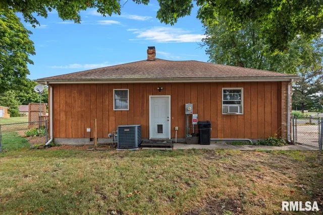 $275,000 | 9 Acadia Court, Springfield, IL 62712