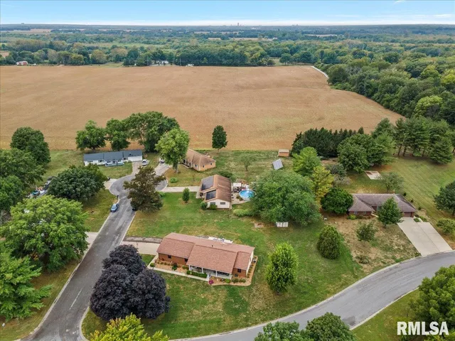 $275,000 | 9 Acadia Court, Springfield, IL 62712