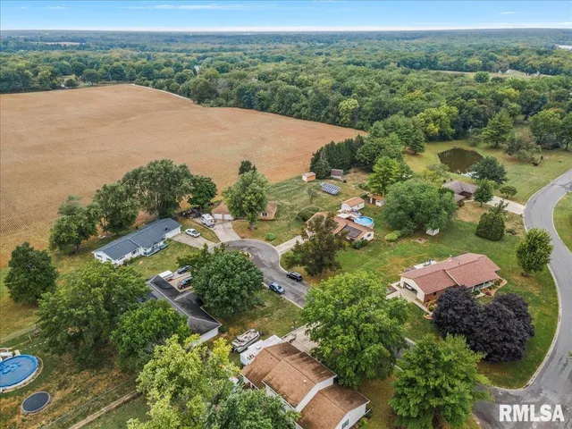 $275,000 | 9 Acadia Court, Springfield, IL 62712