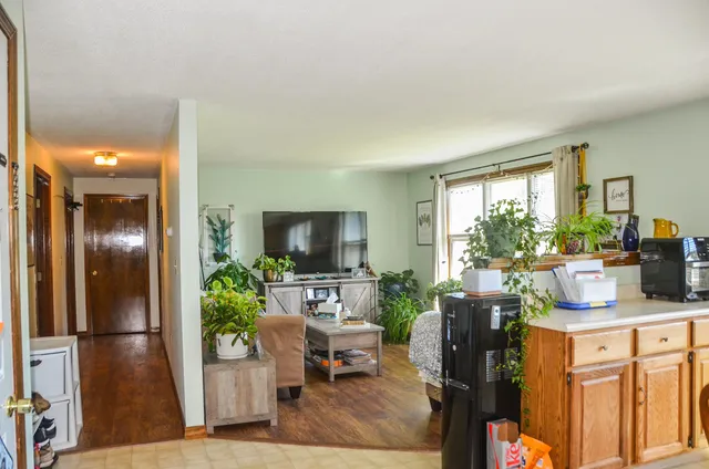 $389,900 | 499 West River Road, Augusta, ME 04330