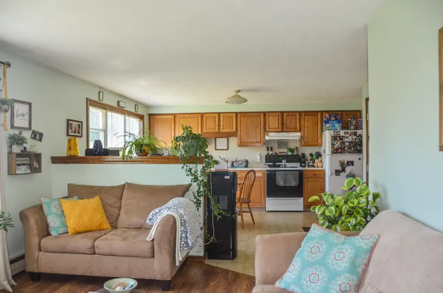 $389,900 | 499 West River Road, Augusta, ME 04330