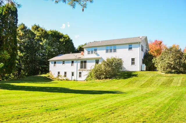 $389,900 | 499 West River Road, Augusta, ME 04330