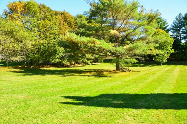 $389,900 | 499 West River Road, Augusta, ME 04330