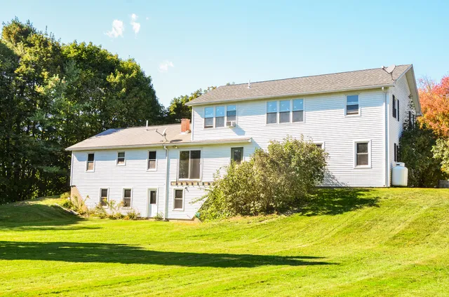 $389,900 | 499 West River Road, Augusta, ME 04330