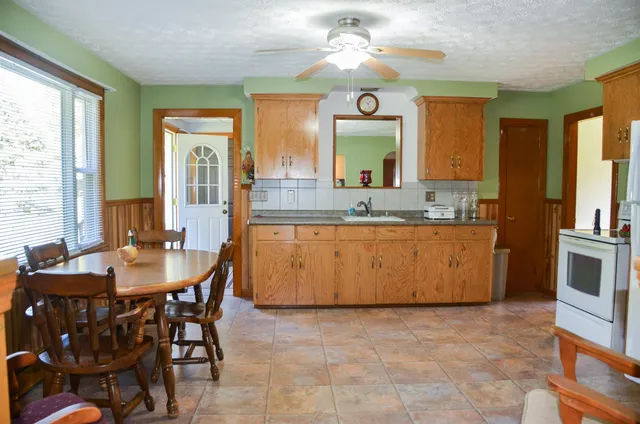 $389,900 | 499 West River Road, Augusta, ME 04330