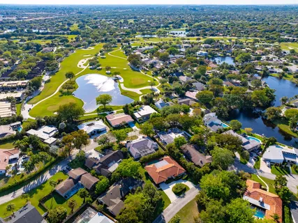 $839,000 | 8730 Lake Dasha Terrace, Plantation, FL 33324