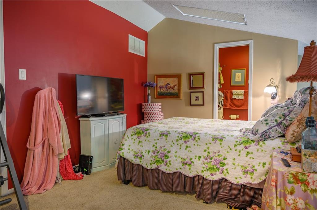 92 Lookout Ridge Drive Columbus, IN 47201 - Photo 22 of 30 Gallery Image 22
