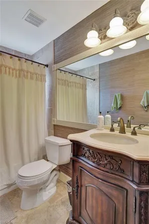 $5,000 | 2103 Tama Circle, Unit 202, Naples, FL 34112