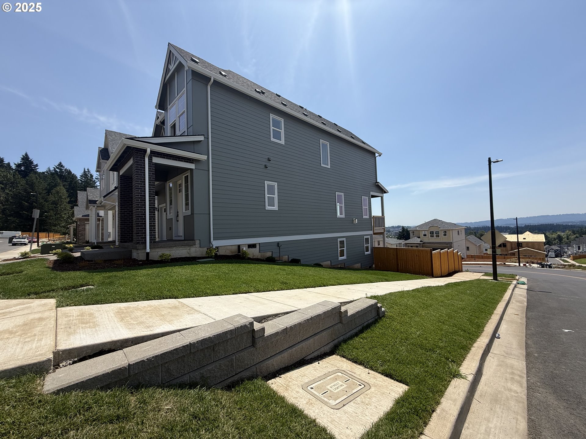 17714 Southwest Watchman Lane Beaverton, OR 97007 - Photo 4 of 22 a view of a back yard
