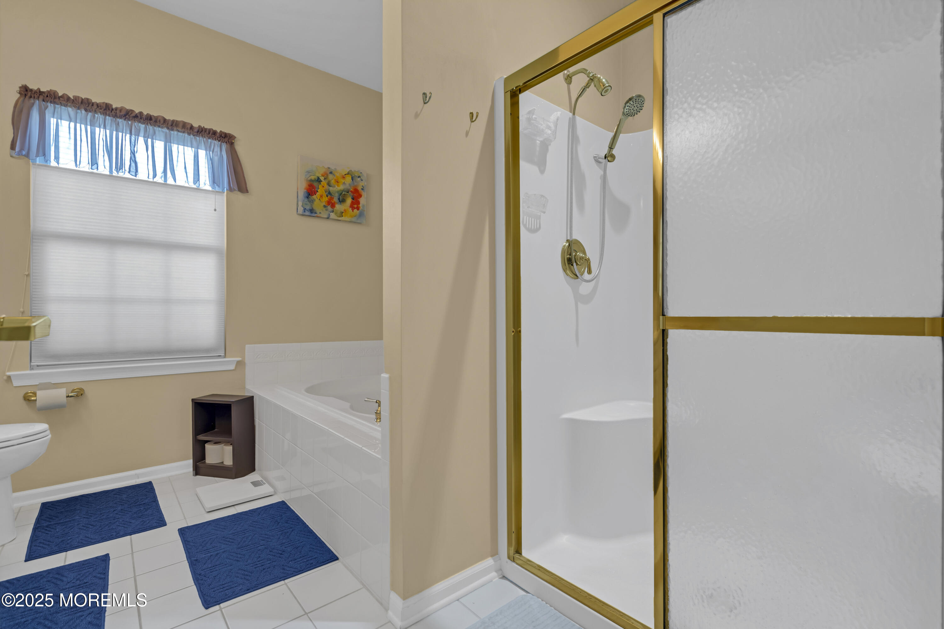 54 Pancoast Road Waretown, NJ 08758 - Photo 12 of 33 STALL & TUB