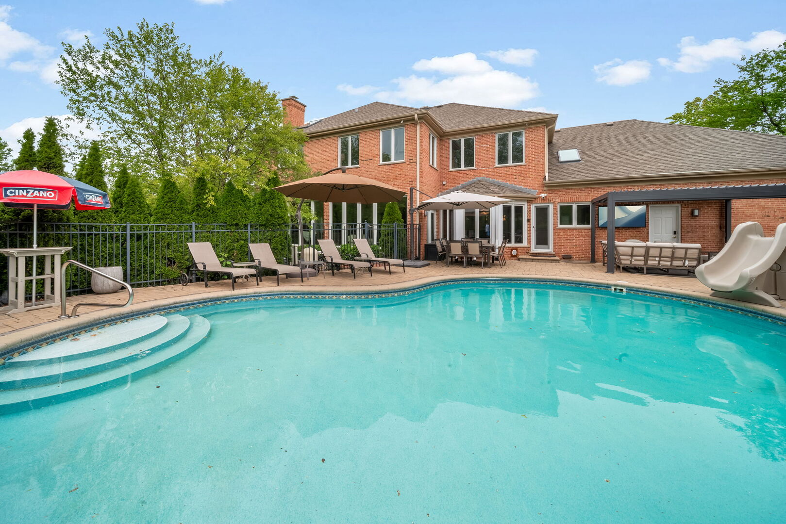 1710 Galloway Circle Inverness, IL 60010 - Photo 48 of 57