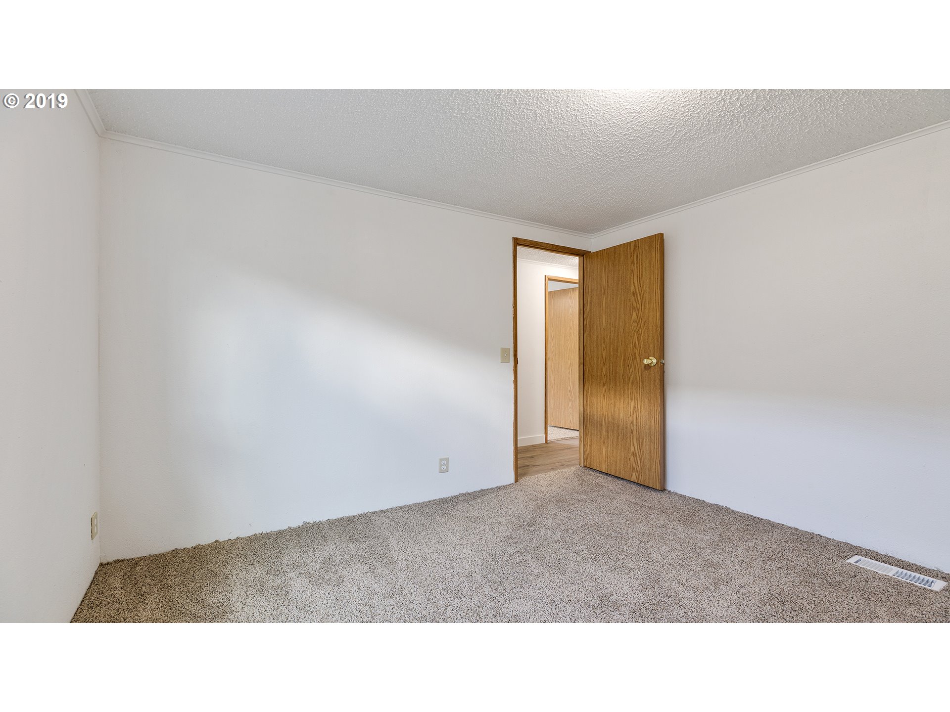 5799 Kalmia Lane Springfield, OR 97478 - Photo 23 of 30