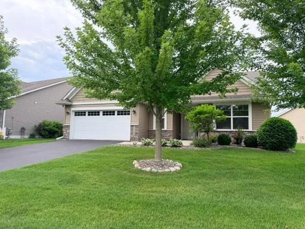 $409,900 | 11389 17th Place Northeast, St. Michael, MN 55376