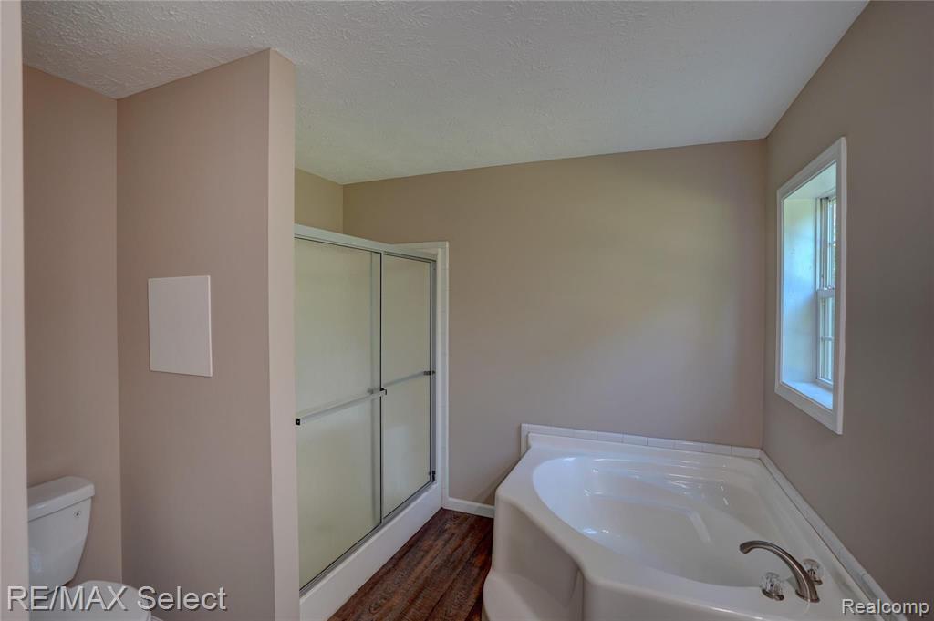2883 East Shaffer Road Midland, MI 48642 - Photo 25 of 44