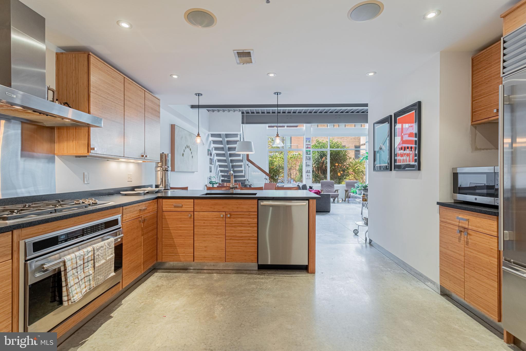 2351 Champlain Street Northwest, Unit C1 Washington, DC 20009 - Photo 12 of 40