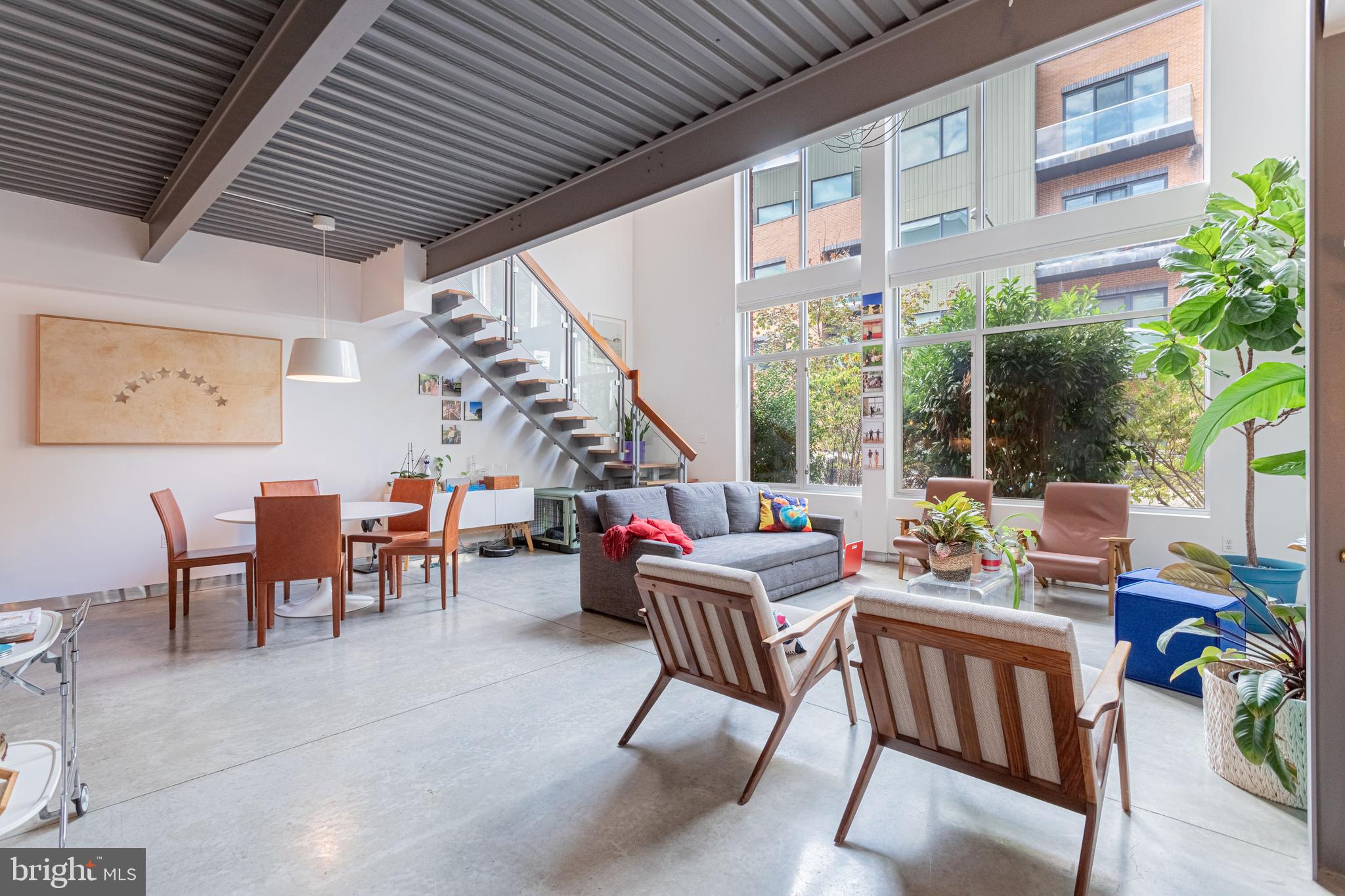 2351 Champlain Street Northwest, Unit C1 Washington, DC 20009 - Photo 3 of 40