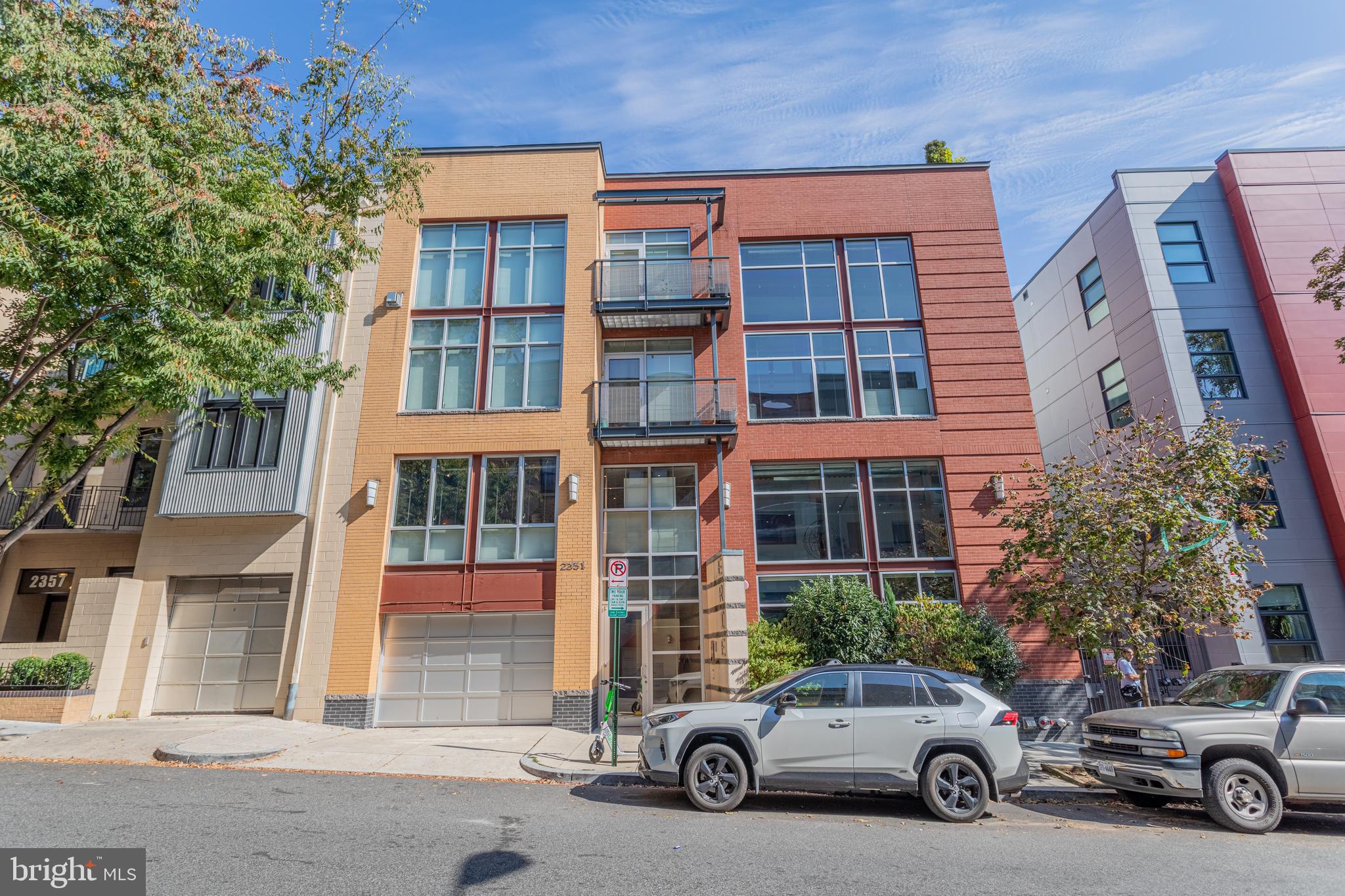 2351 Champlain Street Northwest, Unit C1 Washington, DC 20009 - Photo 38 of 40