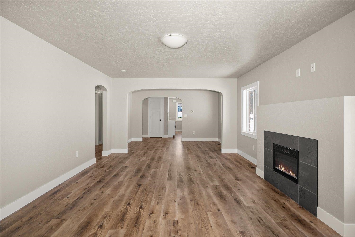1005 South Century Road Spokane Valley, WA 99037 - Photo 6 of 44