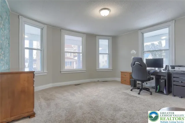 $324,995 | 220 West Main Street, Newmanstown, PA 17073