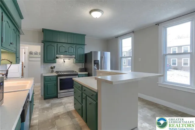 $324,995 | 220 West Main Street, Newmanstown, PA 17073