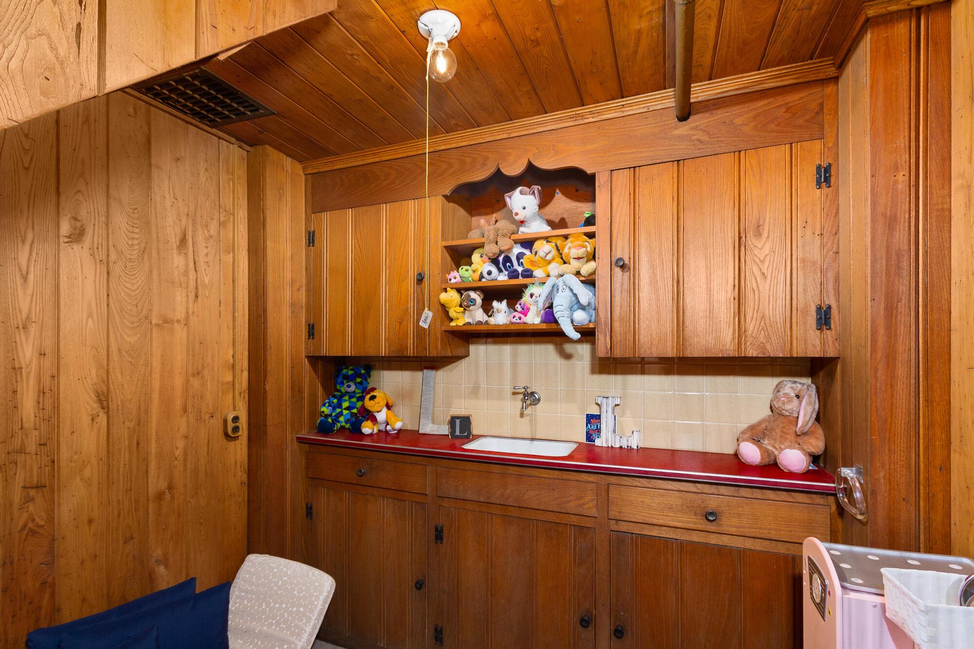 511 Edgewood Road Mansfield, OH 44907 - Photo 39 of 47 bas-rec-kitchen