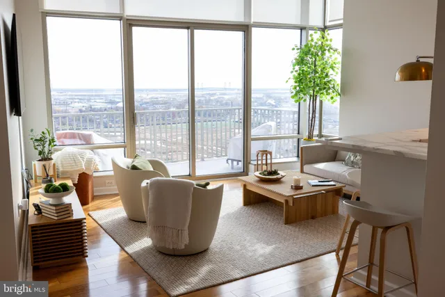 $485,000 | 105 Christina Landing Drive, Wilmington, DE 19801