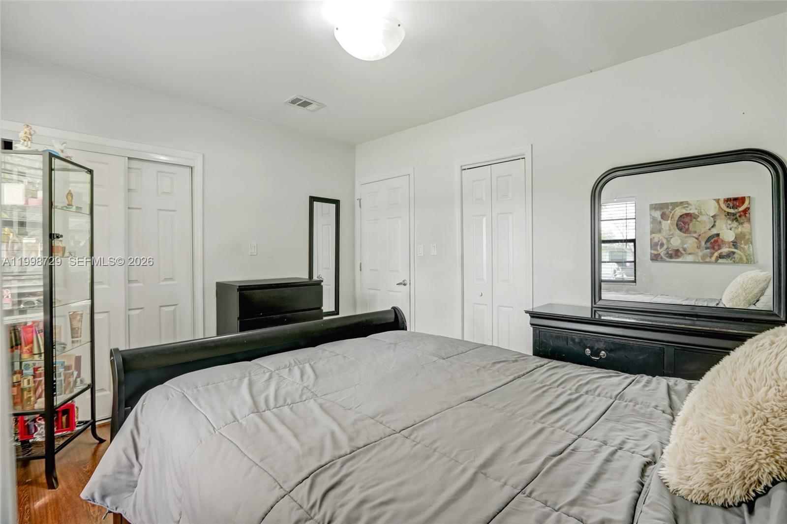 6871 Southwest 37th Street Miami, FL 33155 - Photo 16 of 20