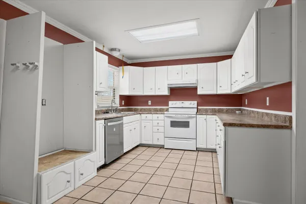 $200,000 | 709 East 4th Street, Denver City, TX 79323