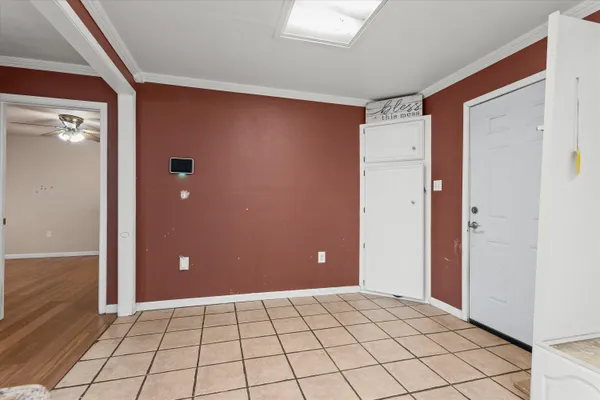 $200,000 | 709 East 4th Street, Denver City, TX 79323