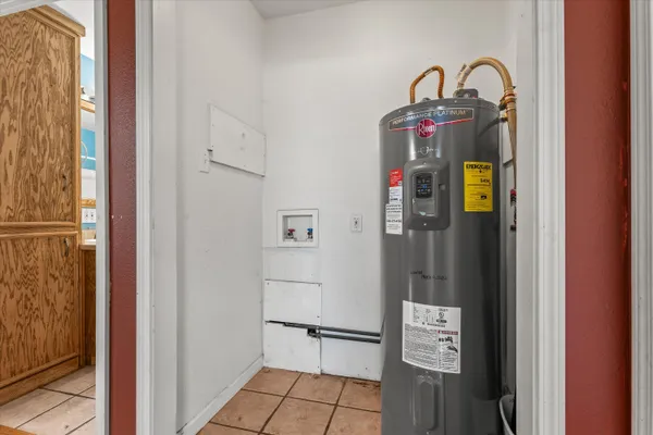 $200,000 | 709 East 4th Street, Denver City, TX 79323