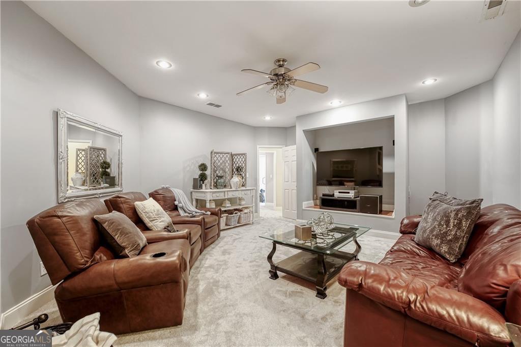 14124 Hopewell Road Alpharetta, GA 30004 - Photo 7 of 33