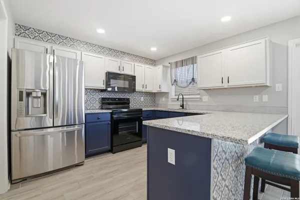 $1,850 | 655 Rattler Bluff, San Antonio, TX 78251