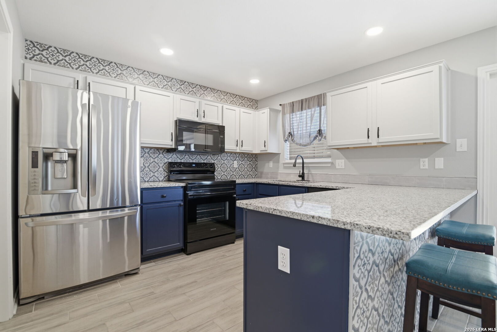 655 Rattler Bluff San Antonio, TX 78251 - Photo 10 of 28