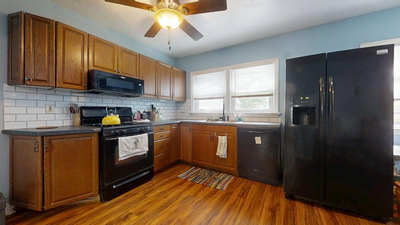 1013 West Springfield Avenue Champaign, IL 61821 - Photo 13 of 51 Gallery Image 13