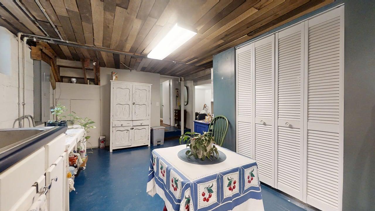 1013 West Springfield Avenue Champaign, IL 61821 - Photo 34 of 51 Gallery Image 34