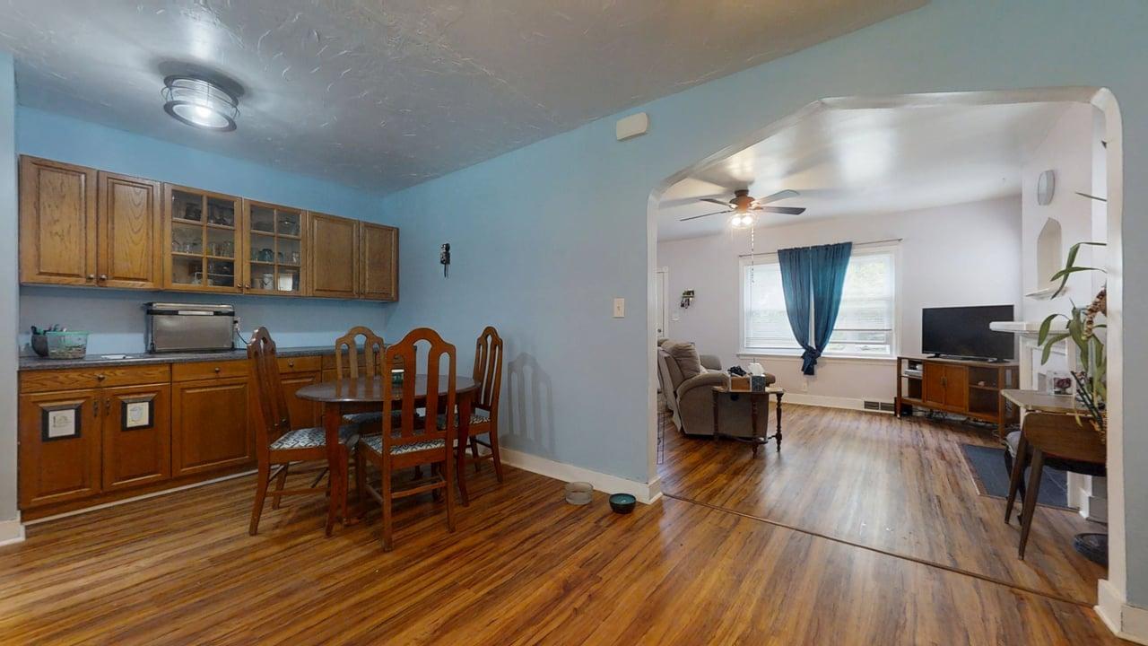 1013 West Springfield Avenue Champaign, IL 61821 - Photo 9 of 51 Gallery Image 9